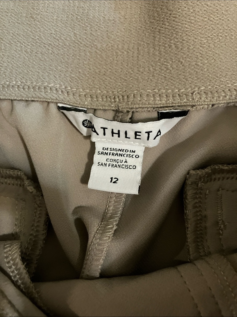 Athleta Endless Cargo Pants in Taupe Brown Size 12 Tapered Athleisure Relaxed - Picture 3 of 15
